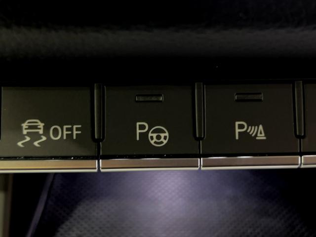 Ｑ５ ４０ＴＤＩクワトロ　Ｓライン　プライバシーガラス／純正ＴＶ／Ｓライン＋パッケージ（アーティフィシャルインテリアレザー／シートヒーター前後／アコースティックガラス前サイド）／スポーツシートダイナミカレザー／ブラックグラスパネル（66枚目）