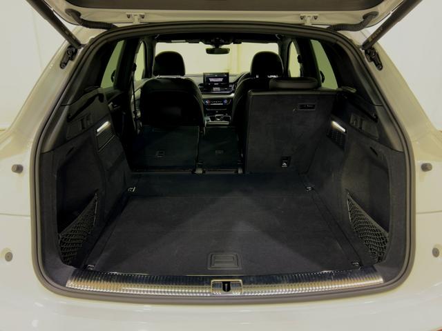 Ｑ５ ４０ＴＤＩクワトロ　Ｓライン　プライバシーガラス／純正ＴＶ／Ｓライン＋パッケージ（アーティフィシャルインテリアレザー／シートヒーター前後／アコースティックガラス前サイド）／スポーツシートダイナミカレザー／ブラックグラスパネル（74枚目）