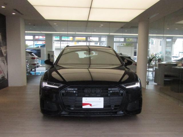 弊社掲載車両は、店舗外のモータープールに在庫している場合がございます。