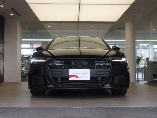 １２Ｖマイルドハイブリッドシステムは従来の電装系用バッテリーに加えて、リチウムイオンバッテリーも搭載。