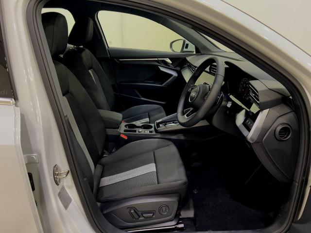 ☆ＡＡＡ保証☆初年度登録から３年以上１０年以内（１０万キロ以下）の車両には、ご登録日から１年間の充実した保証を無償で付帯致します。さらに有償にて延長保証（１年・２年）もご加入いただけます。