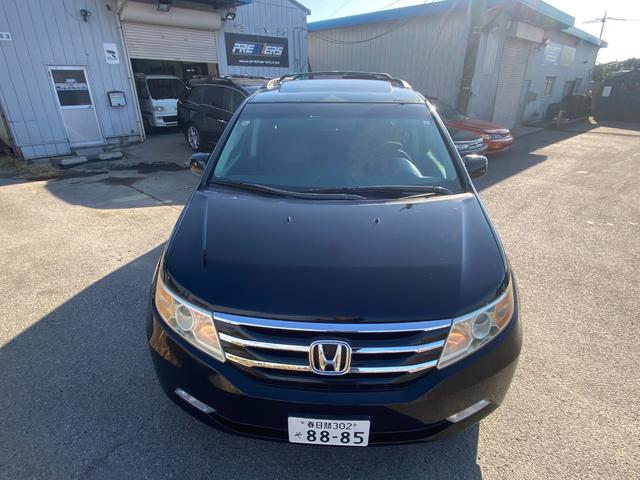 オデッセイ ＥＸ－Ｌ　サンルーフ　レザーシート　１７インチアルミ　ルーフレール　クロスバー　クルーズコントロール　両側電動スライドドア　パワーテールゲート　ＥＴＣ　ナビ付（2枚目）