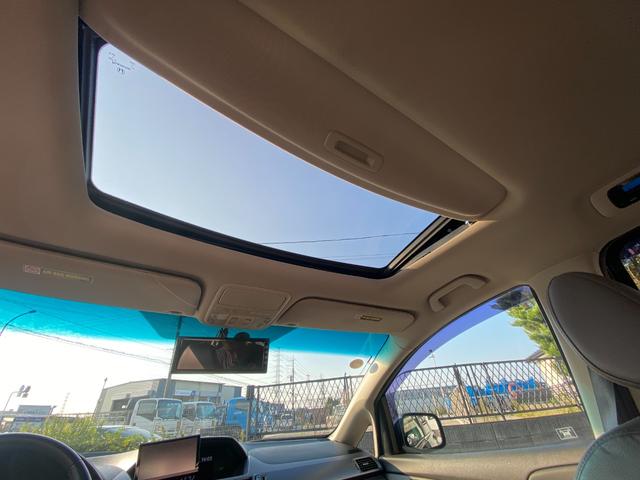 オデッセイ ＥＸ－Ｌ　サンルーフ　レザーシート　１７インチアルミ　ルーフレール　クロスバー　クルーズコントロール　両側電動スライドドア　パワーテールゲート　ＥＴＣ　ナビ付（25枚目）