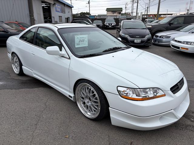 アコード ＥＸ　カミナリ　Ｋａｍｉｎａｒｉ　Ａｅｒｏｄｙｎａｍｉｃｓ　ボディＫＩＴ　１９インチＡＷ　車高調（6枚目）