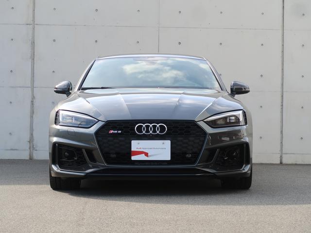 アウディ ＲＳ５スポーツバック