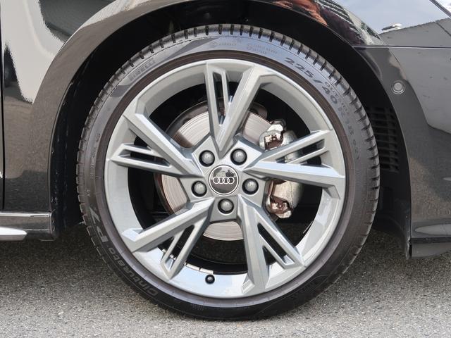 A3 スポーツバック30TFSI Sライン コンビニエンス&アシスタンスパッケージ ナビゲーションパッケージ マトリクスLEDヘッドライト ダイナミックターンインディケーター テクノロジーパッケージ 認定中古車 ETC バックカメラ(7枚目)