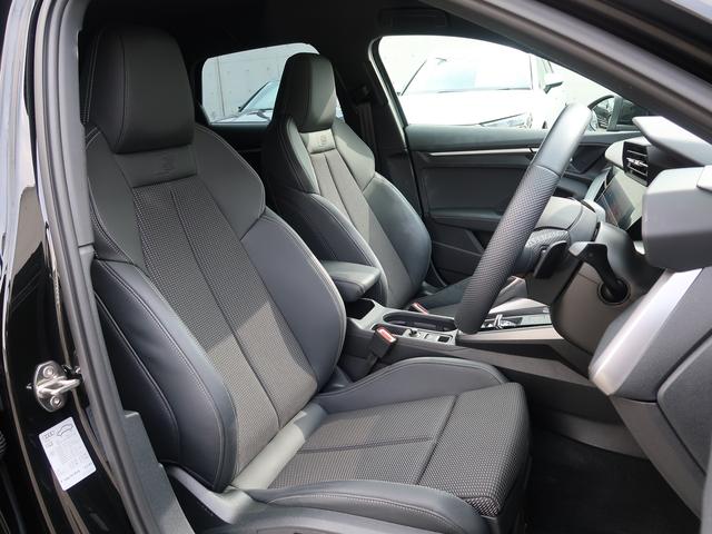 A3 スポーツバック30TFSI Sライン コンビニエンス&アシスタンスパッケージ ナビゲーションパッケージ マトリクスLEDヘッドライト ダイナミックターンインディケーター テクノロジーパッケージ 認定中古車 ETC バックカメラ(8枚目)