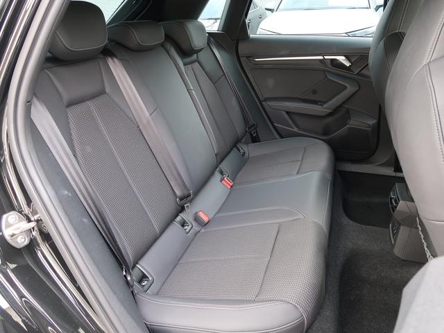 A3 スポーツバック30TFSI Sライン コンビニエンス&アシスタンスパッケージ ナビゲーションパッケージ マトリクスLEDヘッドライト ダイナミックターンインディケーター テクノロジーパッケージ 認定中古車 ETC バックカメラ(10枚目)