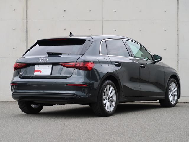 A3 スポーツバック30TFSI コンビニエンス&アシスタンスパッケージ ナビゲーションパッケージ 認定中古車 ETC バックカメラ LEDヘッドライト シートヒーター(4枚目)