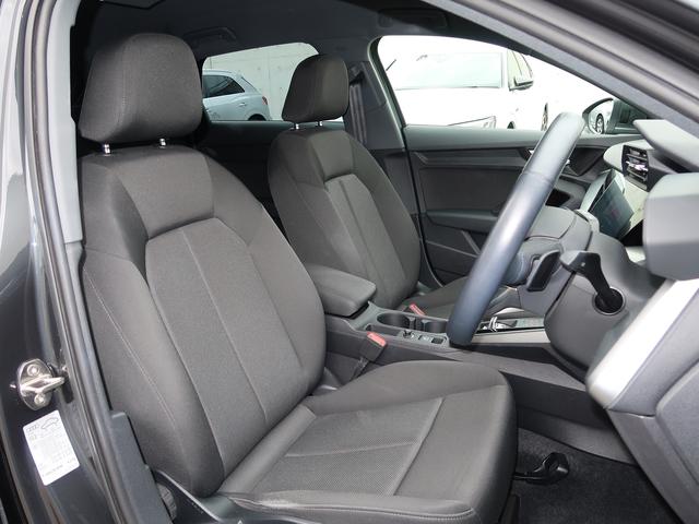A3 スポーツバック30TFSI コンビニエンス&アシスタンスパッケージ ナビゲーションパッケージ 認定中古車 ETC バックカメラ LEDヘッドライト シートヒーター(8枚目)