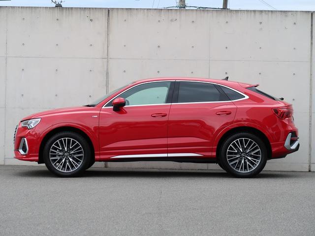 Ｑ３スポーツバック ３５ＴＦＳＩ　Ｓライン　コンビニエンス＆アシスタンスパッケージ　ＴＶチューナー　スマートフォンインターフェイス　プラスパッケージ　認定中古車　ＥＴＣ　シートヒーター　パーシャルレザーシート（19枚目）