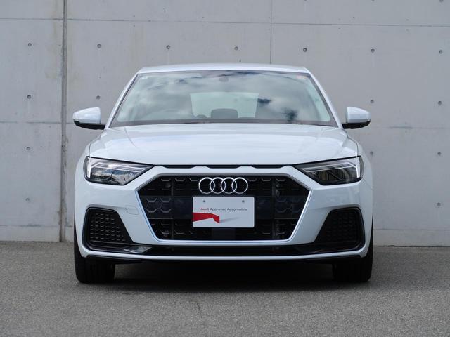 A1スポーツバック 25TFSI アドバンスド ナビゲーションパッケージ スマートフォンインターフェイス キーシリンダータイプ 認定中古車 ETC LEDヘッドライト(3枚目)