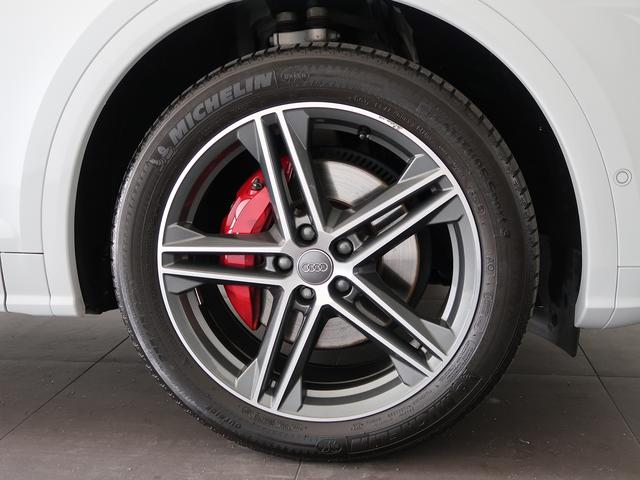 SQ5 ベースグレード アダプティブスポーツエアサスペンション カラードブレーキキャリパーレッド シートヒーター (フロント/リヤ) バーチャルコックピット パノラマサンルーフ ファインナッパレザーパッケージ 認定中古車(7枚目)