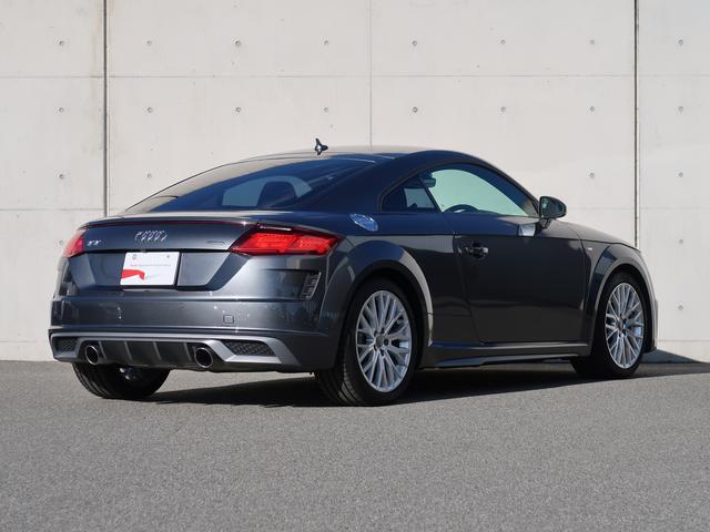 ＴＴクーペ ４５ＴＦＳＩクワトロ　Ｓラインパッケージ　クルーズコントロール　マトリクスＬＥＤヘッドライト　Ｓ　ｌｉｎｅパッケージ　コンフォートパッケージ　認定中古車　ＥＴＣ　バックカメラ（4枚目）