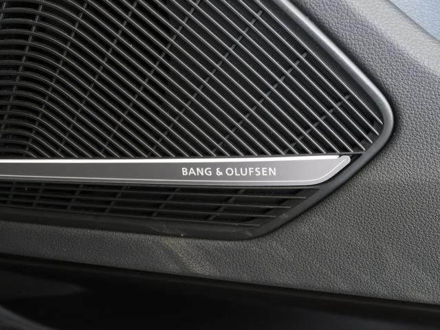 厳選素材を、丁寧に、緻密に、クラフトマンシップで作りこんだ上質のインテリア。