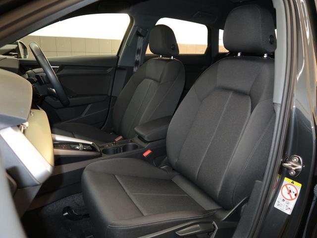 Ａ３ スポーツバック３０ＴＦＳＩ　ワンオーナー・禁煙車・コンビニエンスパッケージ・アシスタンスパッケージ・ナビゲーションパッケージ・アダプティブクルーズ・バーチャルコックピット・サイドアシスト（11枚目）