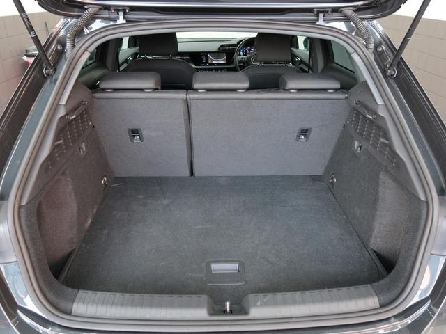 Ａ３ スポーツバック３０ＴＦＳＩ　ワンオーナー・禁煙車・コンビニエンスパッケージ・アシスタンスパッケージ・ナビゲーションパッケージ・アダプティブクルーズ・バーチャルコックピット・サイドアシスト（18枚目）