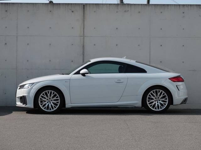 ＴＴクーペ ４０ＴＦＳＩ　ワンオーナー・禁煙車・Ｓ－ｌｉｎｅパッケージ・マトリクスＬＥＤヘッドライト・コンフォートパッケージ・バーチャルコックピット・バックカメラ（5枚目）