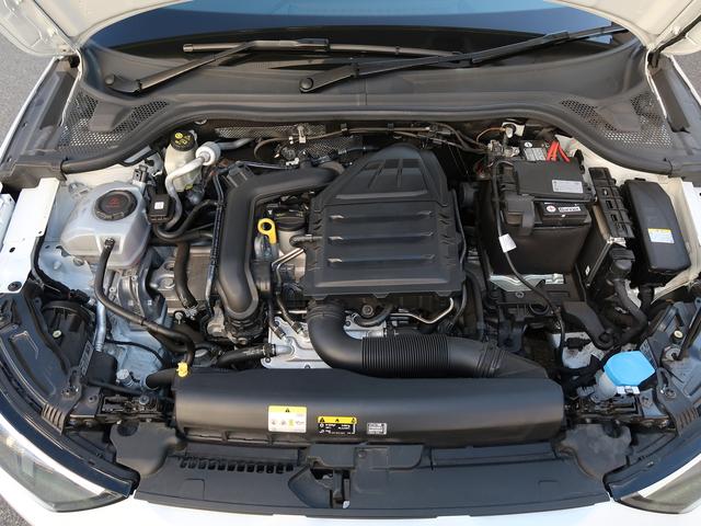 排気量を小さくし、燃費とパワーを両立する高効率直噴ターボエンジン。
