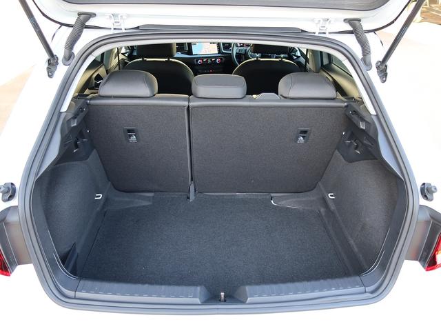 充実した保証やサポートで安心してお乗りいただけます。