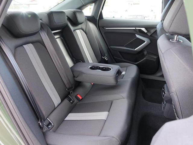 Ａ３セダン ３０ＴＦＳＩアドバンスド　コンビニエンス＆アシスタンスパッケージ　ナビゲーションパッケージ　認定中古車　ＥＴＣ　バックカメラ　シートヒーター　ＬＥＤヘッドライト（12枚目）