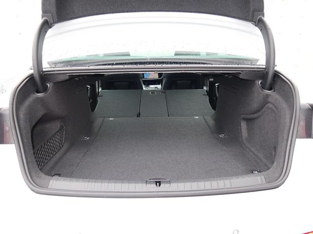 Ａ６ ４０ＴＤＩクワトロ　Ｓライン　テクノロジーパッケージ　認定中古車　ＥＴＣ　ＨＤマトリクスＬＥＤヘッドライト　パークアシストパッケージ　デモカーアップ車両　全周囲カメラ（16枚目）