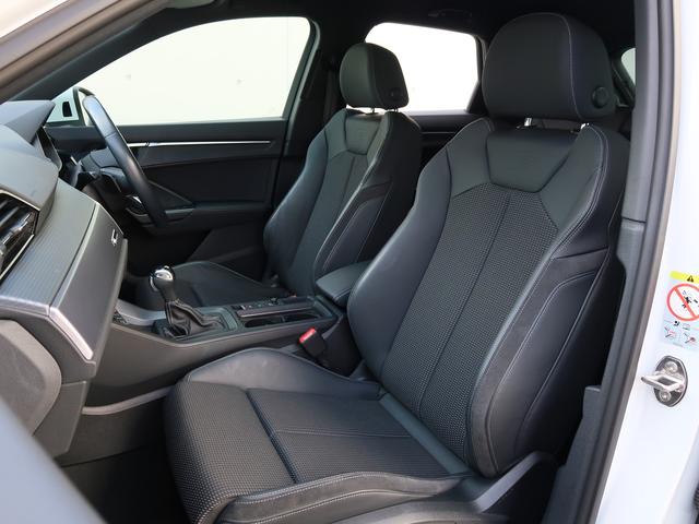 Ｑ３ ３５ＴＦＳＩ　Ｓライン　ＴＶチューナー　アシスタンスパッケージ　スマートフォンインターフェイス　ベーシックパッケージ　全周囲カメラ　ＥＴＣ　認定中古車（9枚目）