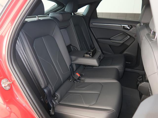 �����ڂɔ������A�����ċ@�\�I�ł����邱�ƁB���ꂱ�����`�������̃C���e���A�̓`���ł��B