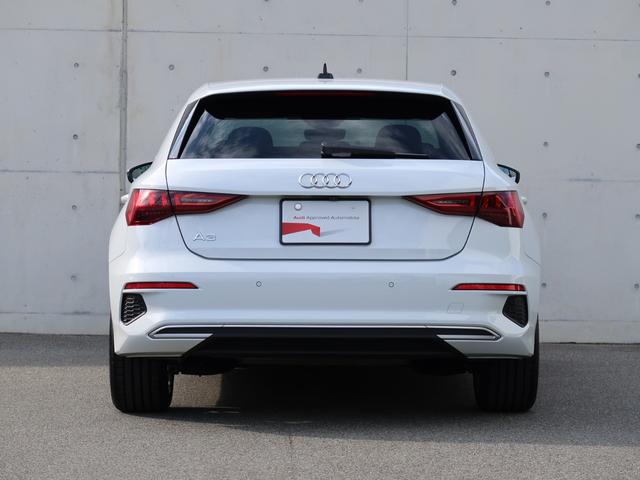 Ａ３ スポーツバック３０ＴＦＳＩアドバンスド　コンビニエンス＆アシスタンスパッケージ　ナビゲーションパッケージ　テクノロジーパッケージ　プライバシーガラス　認定中古車　ＥＴＣ　バックカメラ（7枚目）