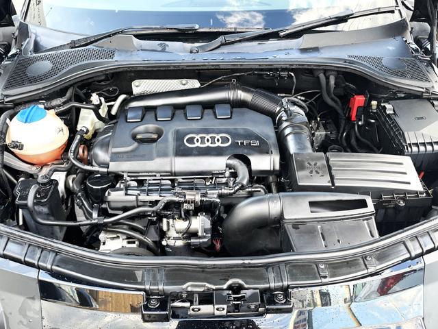 TTクーペ 1.8TFSI Sラインパッケージ 専用ハーフレザーシート 専用18AW 専用エアロ 純正ナビ・TV ETC(17枚目)