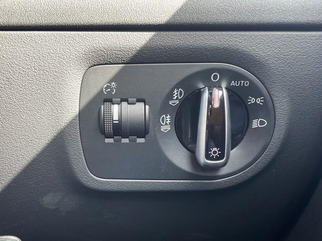 TTクーペ 1.8TFSI ブラウンレザーシート・シートヒーター 純正ナビ・TV・Bカメラ 純正17AW ETC(24枚目)