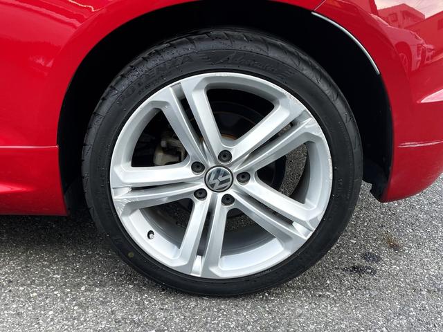 シロッコ Rライン ディナミッシュ DCC XDS カラーインジケーター Rライン専用エアロ・18AW・シート シートヒーター 純正ナビ・TV ETC(20枚目)