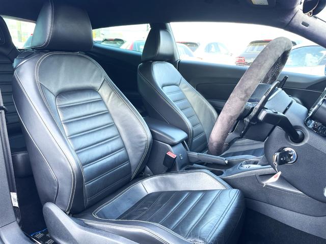 シロッコ 2.0TSI 2.0TSI最終 アイバッハサス レムス4本出 リア ディフューザー EUROTECH18AW ケンウッドナビ・TV・Bカメラ ブラックレザーシート 社外ブースト計 ブラックドアミラー DCC ETC(13枚目)