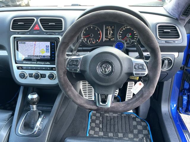 シロッコ 2.0TSI 2.0TSI最終 アイバッハサス レムス4本出 リア ディフューザー EUROTECH18AW ケンウッドナビ・TV・Bカメラ ブラックレザーシート 社外ブースト計 ブラックドアミラー DCC ETC(16枚目)