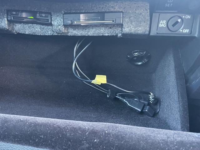 シロッコ 2.0TSI 2.0TSI最終 アイバッハサス レムス4本出 リア ディフューザー EUROTECH18AW ケンウッドナビ・TV・Bカメラ ブラックレザーシート 社外ブースト計 ブラックドアミラー DCC ETC(25枚目)