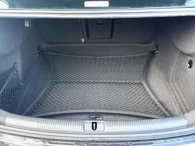 Ａ３セダン １．８ＴＦＳＩクワトロ　４ＷＤ　電動ブラウンレザーシート・シートヒーター　純正ナビ・ＴＶ・Ｂカメラ　純正１７ＡＷ　プッシュスタート　ＡＣＣ　ドライブセレクト　パドルシフト　ドラレコ　ＥＴＣ（18枚目）