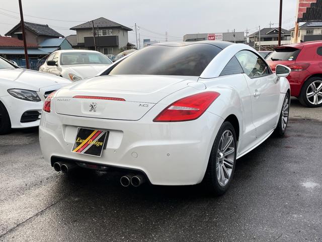 電動ブラックレザーシート　シートヒーター　社外ナビ・ＴＶ・Ｂカメラ・ドラレコ　純正１８ＡＷ　レムス４本出しマフラー　クルーズコントロール　ＥＴＣ