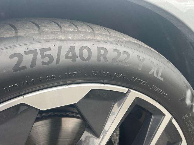 Ｘ７ ｘＤｒｉｖｅ　４０ｄ　Ｍスポーツ　弊社顧客下取り車／６人乗り／スカイラウンジサンルーフ／２列目コンフォートシート／黒レザー／４輪エアサス／インテグレイテッドアクティブステアリング／エグゼクティブドライブプロ／アイコニックグロー（13枚目）