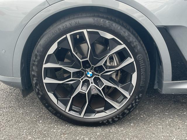 Ｘ７ ｘＤｒｉｖｅ　４０ｄ　Ｍスポーツ　弊社顧客下取り車／６人乗り／スカイラウンジサンルーフ／２列目コンフォートシート／黒レザー／４輪エアサス／インテグレイテッドアクティブステアリング／エグゼクティブドライブプロ／アイコニックグロー（18枚目）