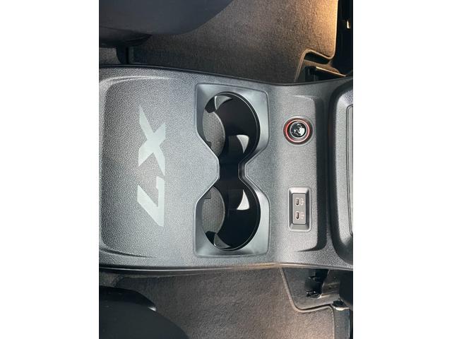 Ｘ７ ｘＤｒｉｖｅ　４０ｄ　Ｍスポーツ　弊社顧客下取り車／６人乗り／スカイラウンジサンルーフ／２列目コンフォートシート／黒レザー／４輪エアサス／インテグレイテッドアクティブステアリング／エグゼクティブドライブプロ／アイコニックグロー（28枚目）