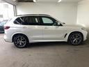 Ｘ５ ｘＤｒｉｖｅ　４０ｄ　Ｍスポーツ　ハイラインパッケージ　ハーマン／カードンサラウンド・サウンド・システム　黒レザーシート　エアサスペンション　黒キドニーグリル　認定中古車（6枚目）