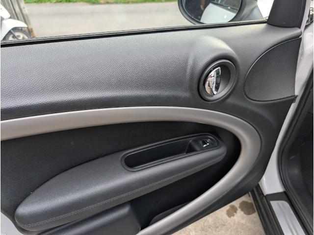 ＭＩＮＩ クーパーＤ　クロスオーバー　ディーゼル　ドライブレコーダー　ＥＴＣ　バックカメラ　アルミホイール（16枚目）