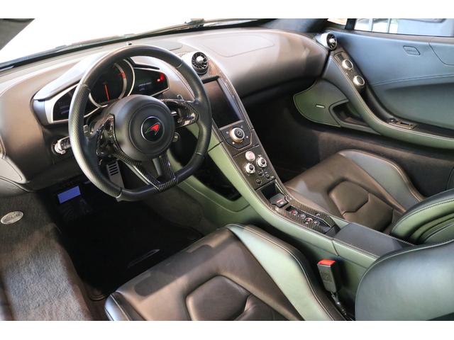 ＭＰ４－１２Ｃ ベースグレード　Ｍｅｒｉｄｉａｎサウンド／黒レザーシート／シートヒーター／ナビ／バックモニター／ＥＴＣ／メモリー付電動シート／（3枚目）