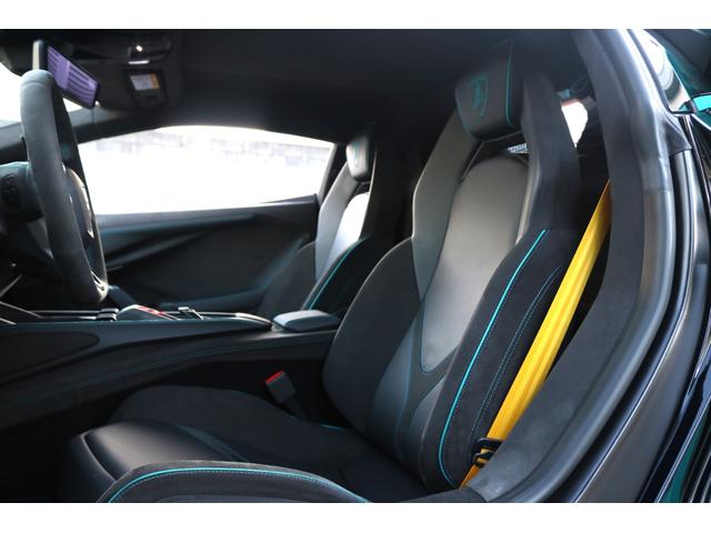 レヴエルト ベースグレード　１オーナー／ＢＬＵ　ＧＬＡＵＣＯ／フロントプロテクションフィルム／Ｆリフター／（6枚目）