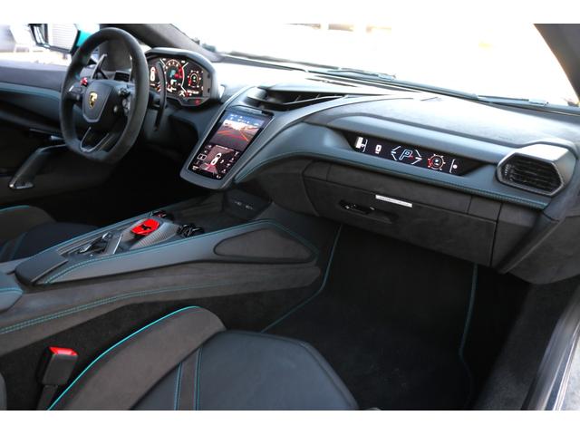 レヴエルト ベースグレード　１オーナー／ＢＬＵ　ＧＬＡＵＣＯ／フロントプロテクションフィルム／Ｆリフター／（17枚目）