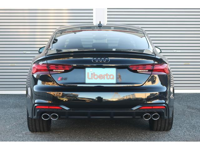 S5スポーツバック ベースグレード BANG&OLUFSENサウンド/黒革シート/シートヒーター/ステアリングヒーター/ブラック Audi rings & ブラックスタイリングPKG/カーボンインテリアトリム/純正ナビ・TV(8枚目)