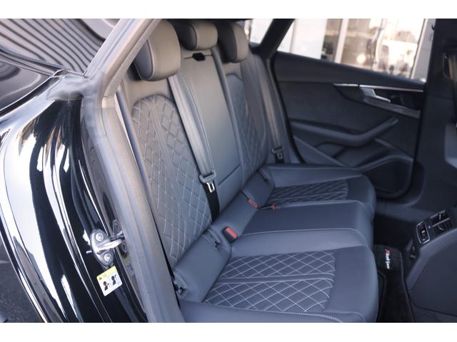 S5スポーツバック ベースグレード BANG&OLUFSENサウンド/黒革シート/シートヒーター/ステアリングヒーター/ブラック Audi rings & ブラックスタイリングPKG/カーボンインテリアトリム/純正ナビ・TV(17枚目)