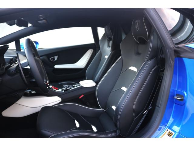 ウラカン EVOクーペ 正規D車/特別塗装色Blu Nethuns/Narvi20インチ鍛造AW/Fリフティング/ガラスエンジンフード/アンビエントライト・カップホルダー&スモーカーPKG/パワーシート/シートヒーター(4枚目)