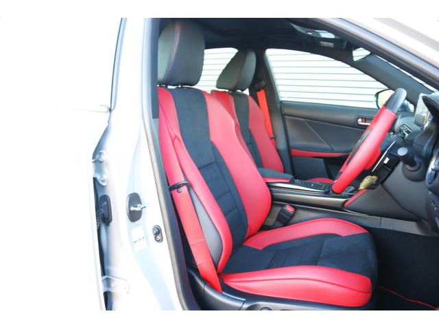 ＩＳ ＩＳ５００　クライマックスエディション　５００台限定特別仕様車／ムーンルーフ／ＢＢＳ製鍛造１９インチＡＷ／ｂｒｅｍｂｏ製レッドキャリパー／マークレビンソンサウンドシステム／全方位カメラ／ハーフレザーシート／シートヒーター・ベンチレーション（4枚目）