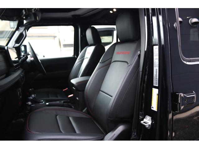 ジープ・ラングラーアンリミテッド ルビコン　１オーナー／黒革シート／パワーシート／シートヒーター／フロント・バックカメラ／アルパイン製サブウーファー／アダプティブクルーズコントロール／ブラインドスポットモニター／純正１７インチＡＷ／ＥＴＣ２．０（14枚目）